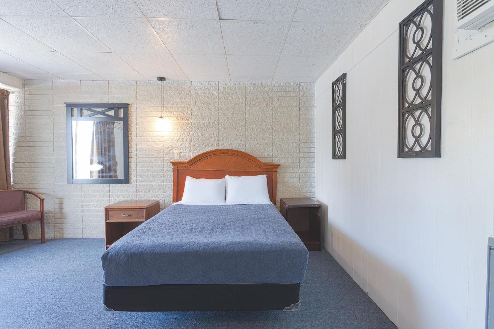Sonrise Inn Lincoln Hwy By Oyo Breezewood エクステリア 写真