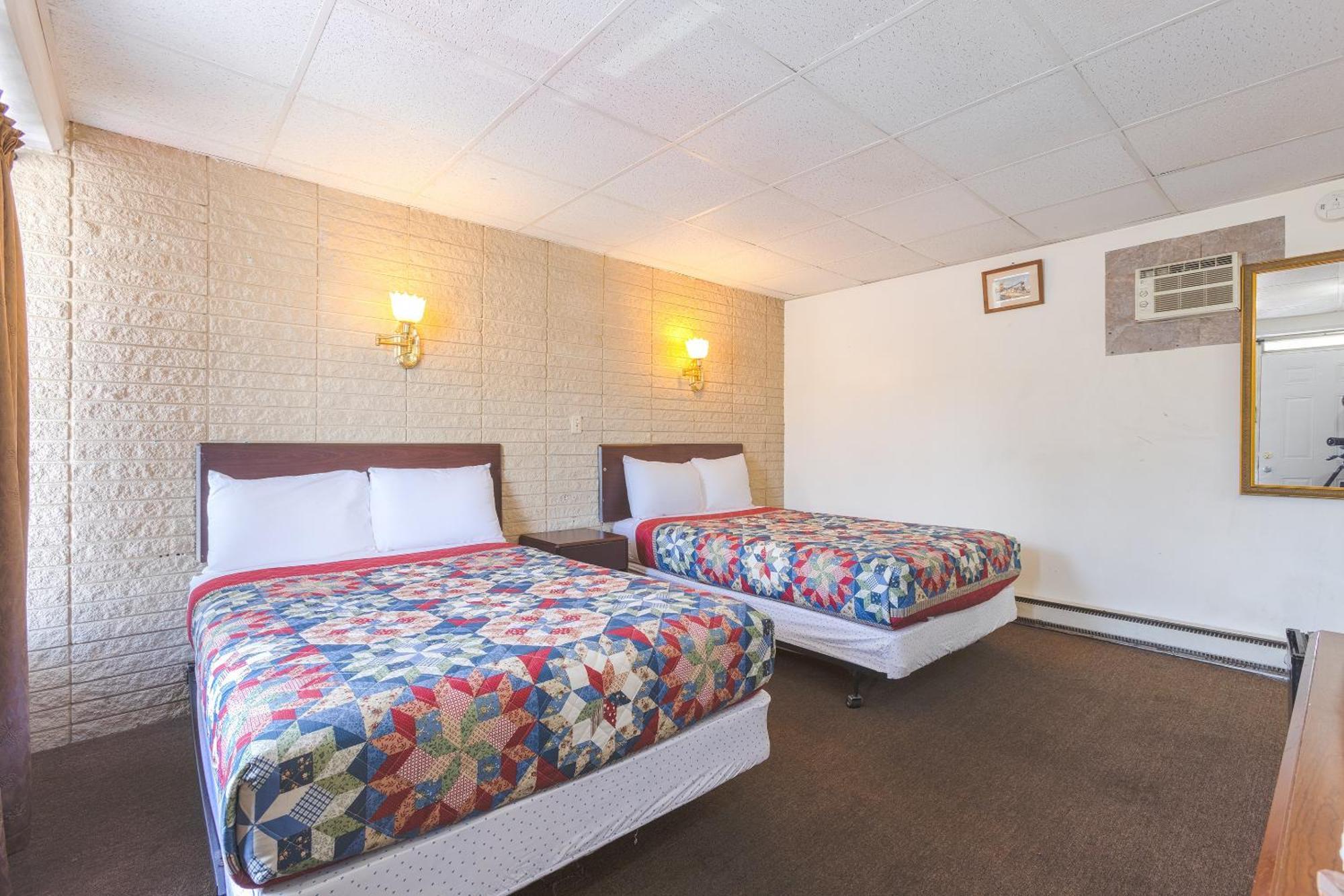 Sonrise Inn Lincoln Hwy By Oyo Breezewood エクステリア 写真
