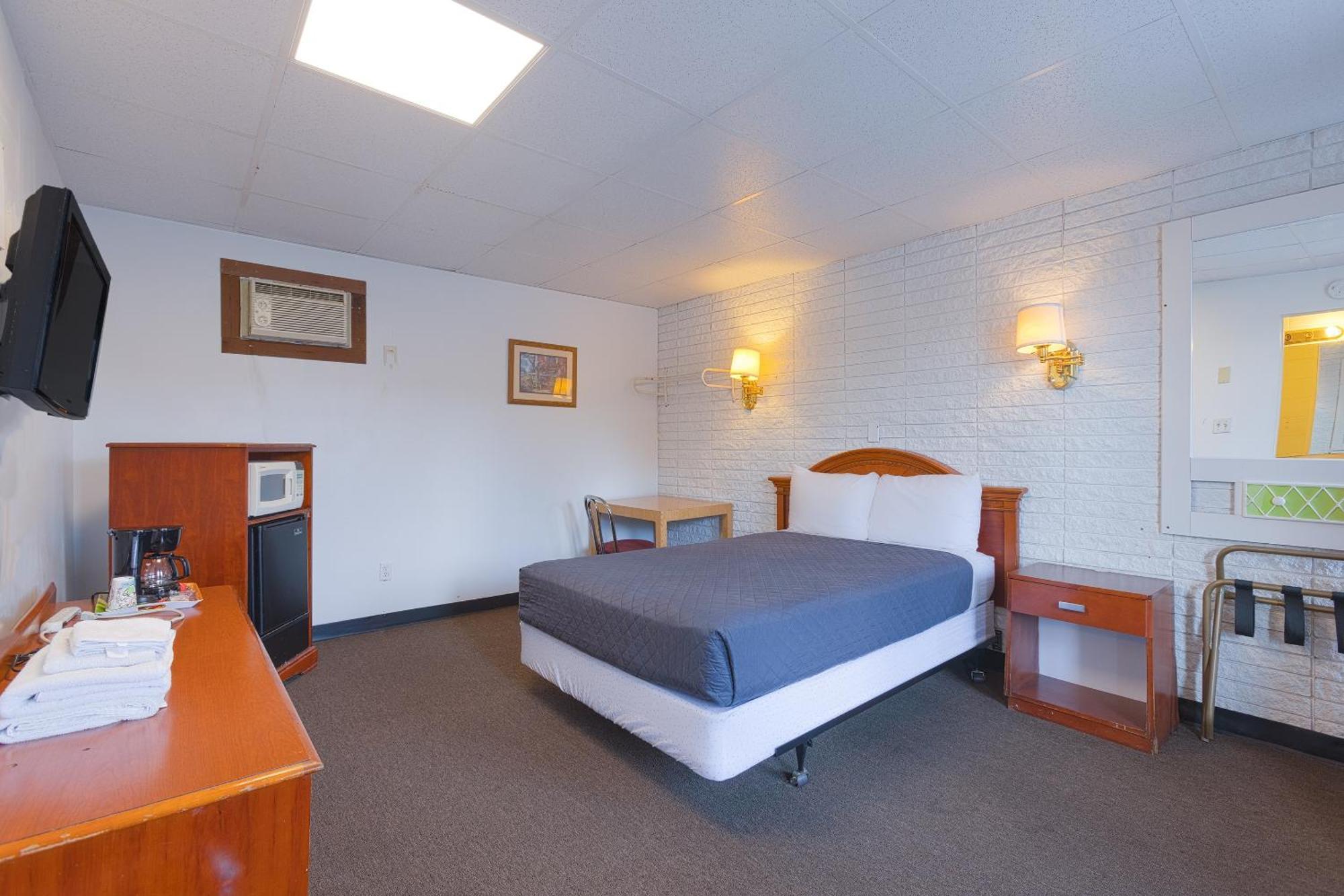 Sonrise Inn Lincoln Hwy By Oyo Breezewood エクステリア 写真